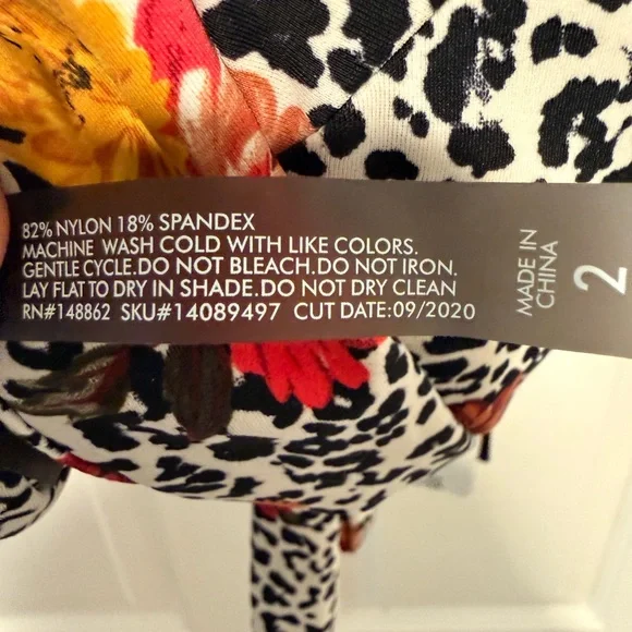 Torrid Floral Bikini (2-piece set) -- size 2X - Picture 4 of 7